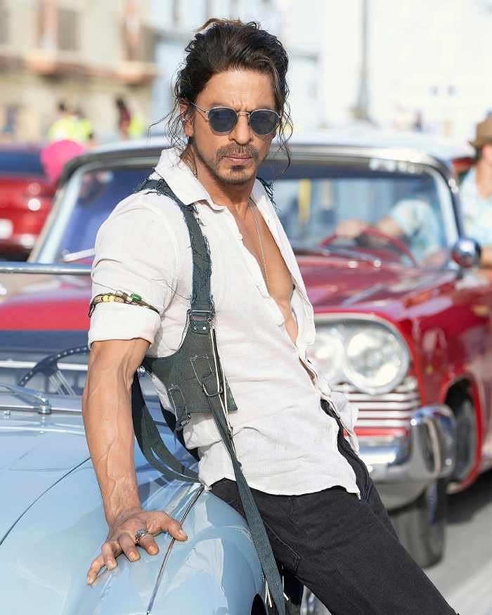 shah rukh khan_teluguvox 1